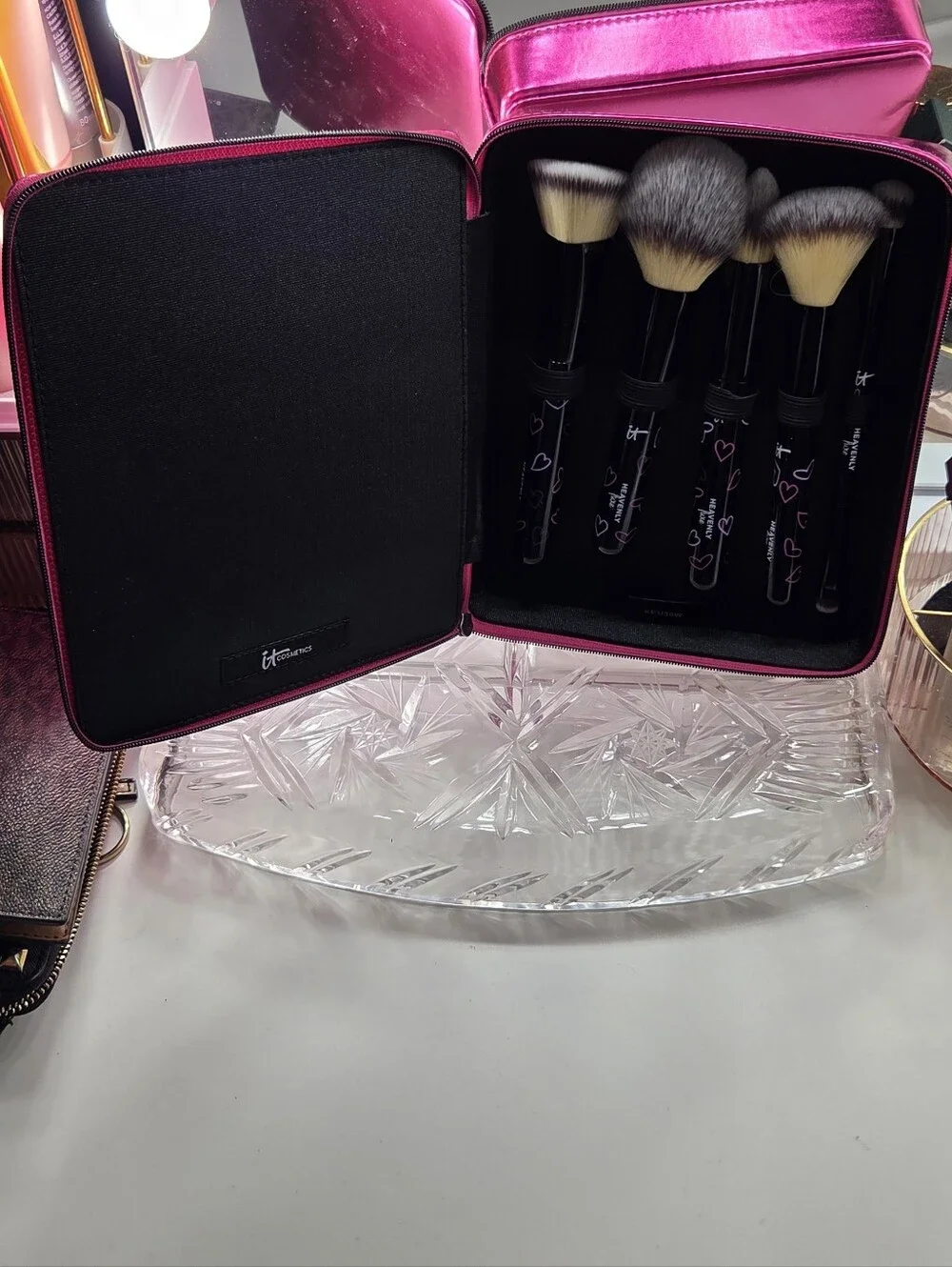 IT Cosmetics Heavenly Luxe 5-Piece Makeup Brush Set with Pink Case